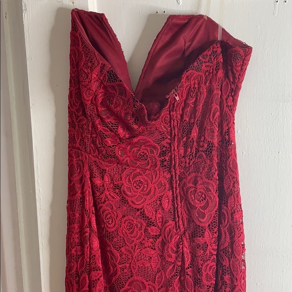 Dress - Picture 4 of 5